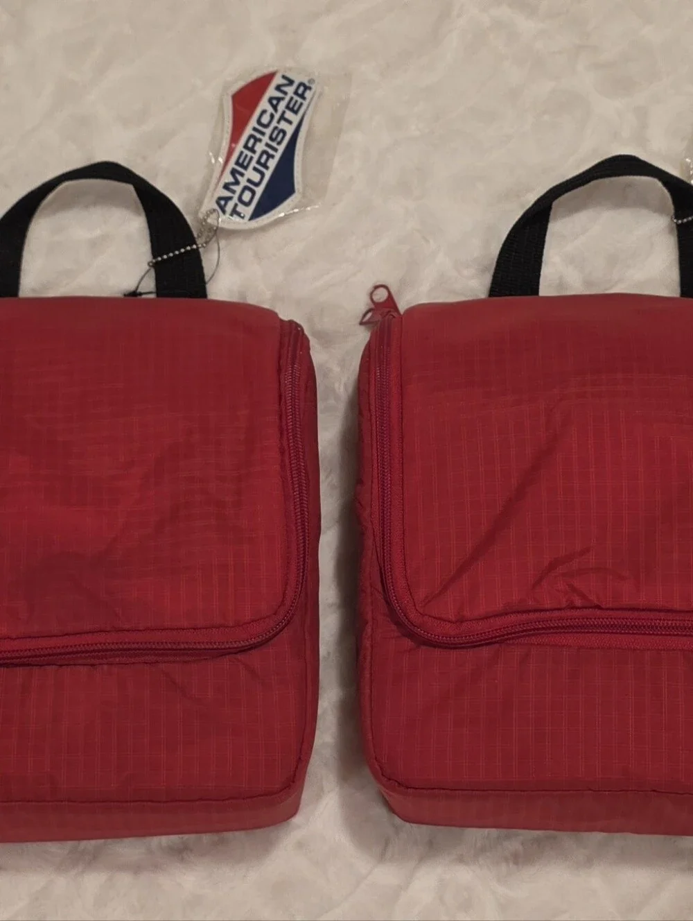 NWT Set of 2 Vintage Hanging American Tourister Toiletry Bags